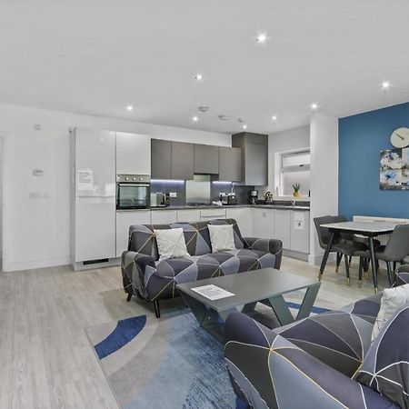 Luxury 2Bedroom - 2Bath - Prime Location - Patio Harrow on the Hill Exteriör bild