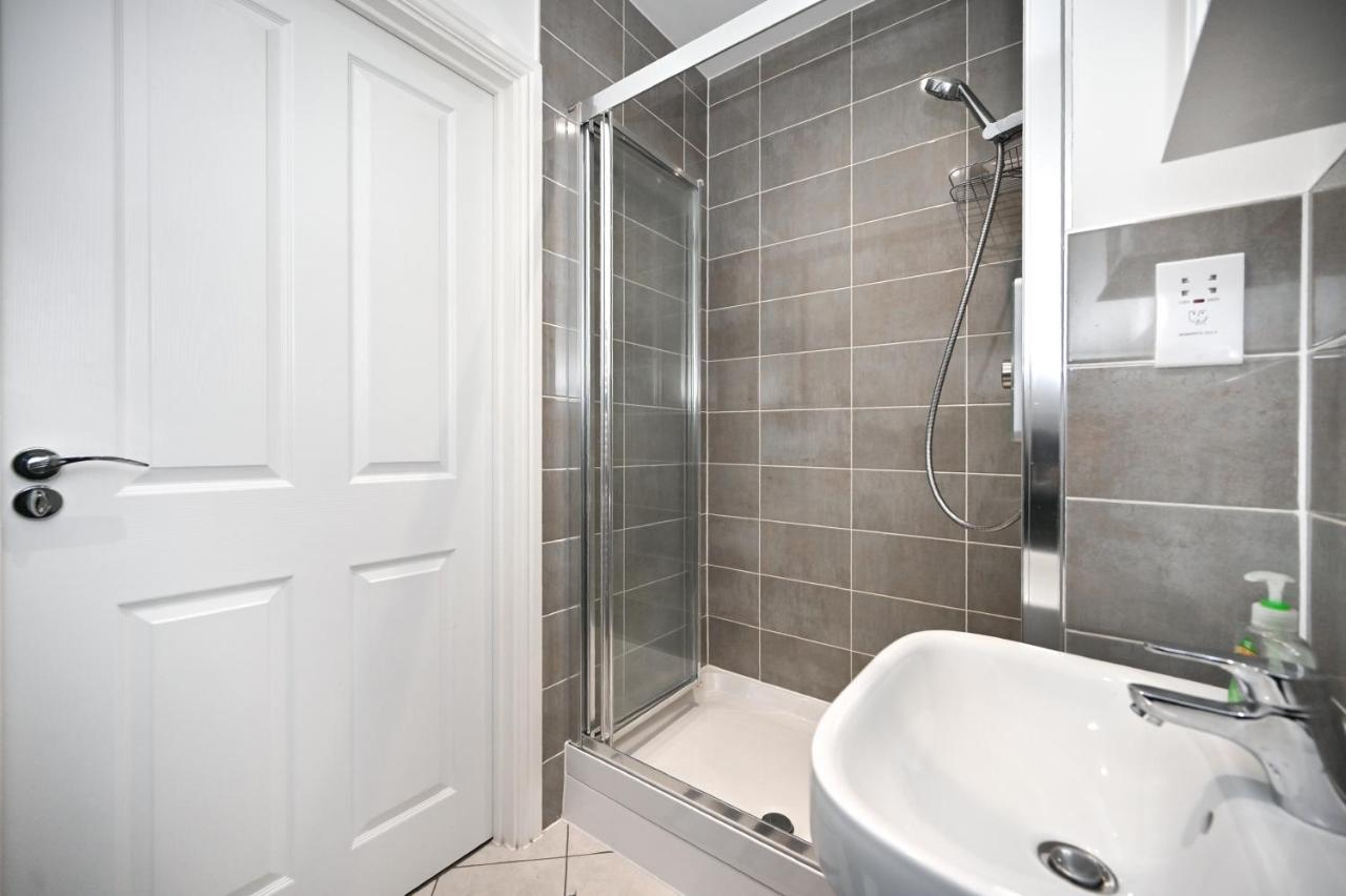 Luxury 2Bedroom - 2Bath - Prime Location - Patio Harrow on the Hill Exteriör bild