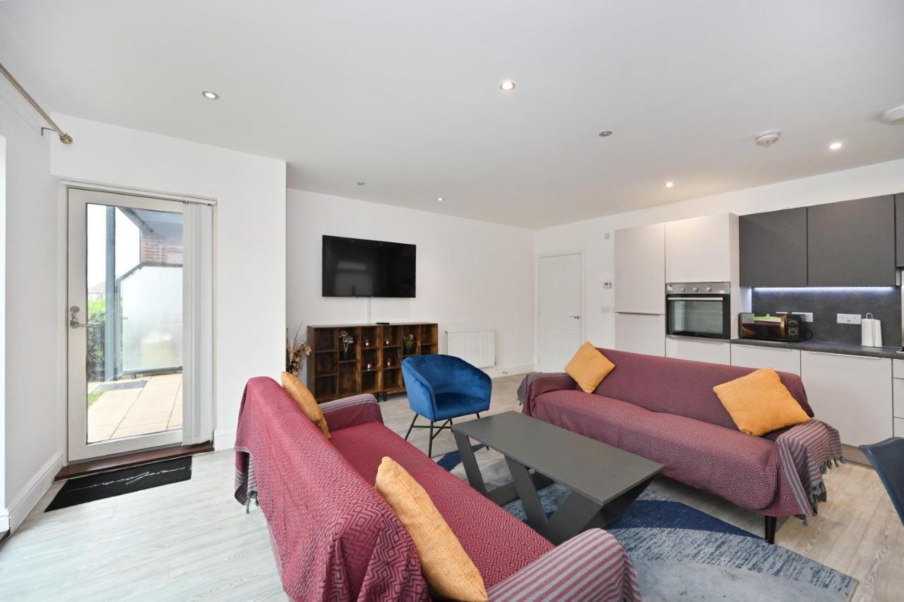 Luxury 2Bedroom - 2Bath - Prime Location - Patio Harrow on the Hill Exteriör bild