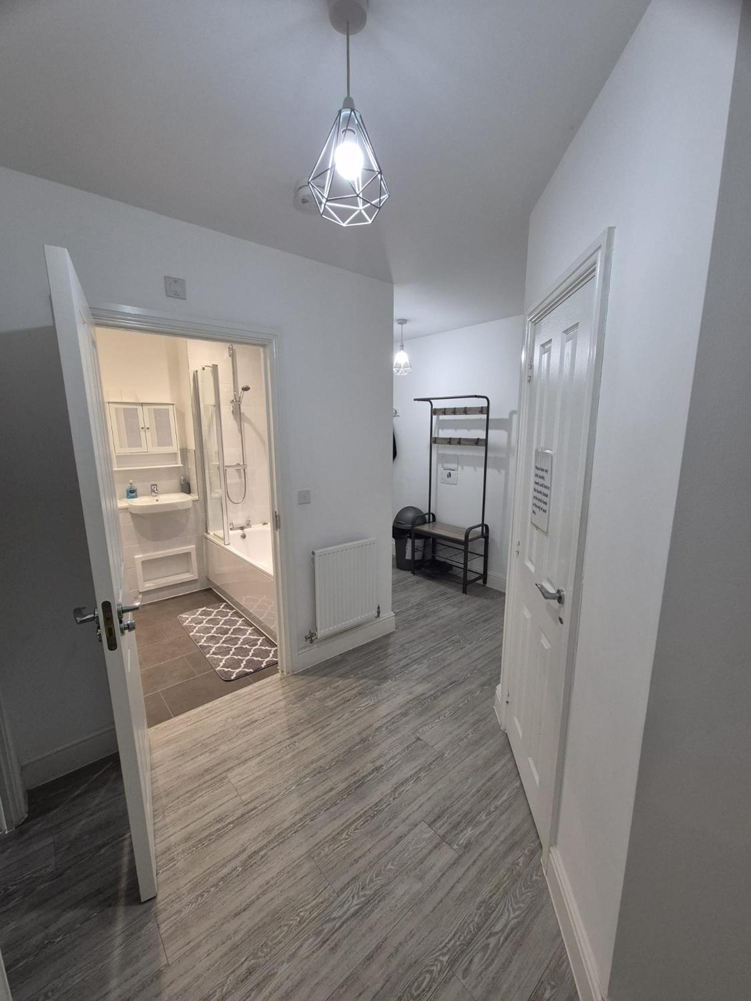 Luxury 2Bedroom - 2Bath - Prime Location - Patio Harrow on the Hill Exteriör bild